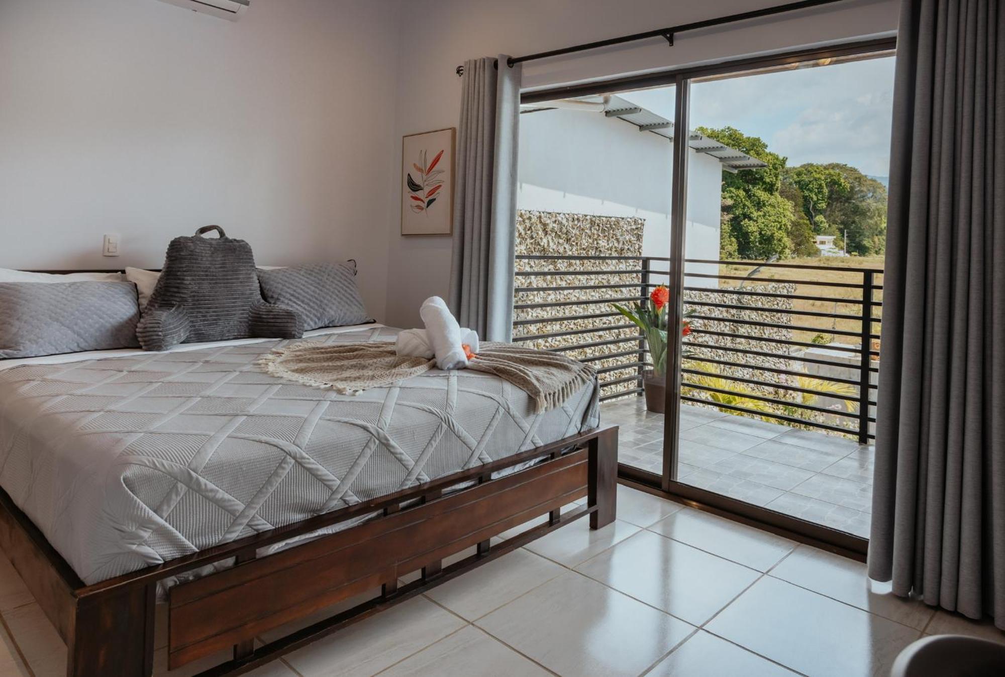 Private Home With Resort Style Swimming Pool Jacó Buitenkant foto