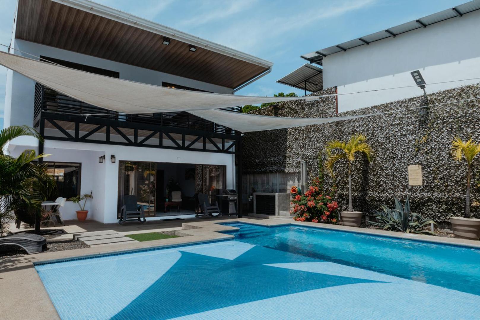Private Home With Resort Style Swimming Pool Jacó Buitenkant foto